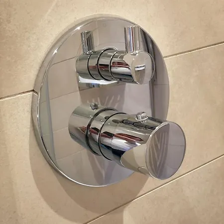 Rosemount Konukevi 4*